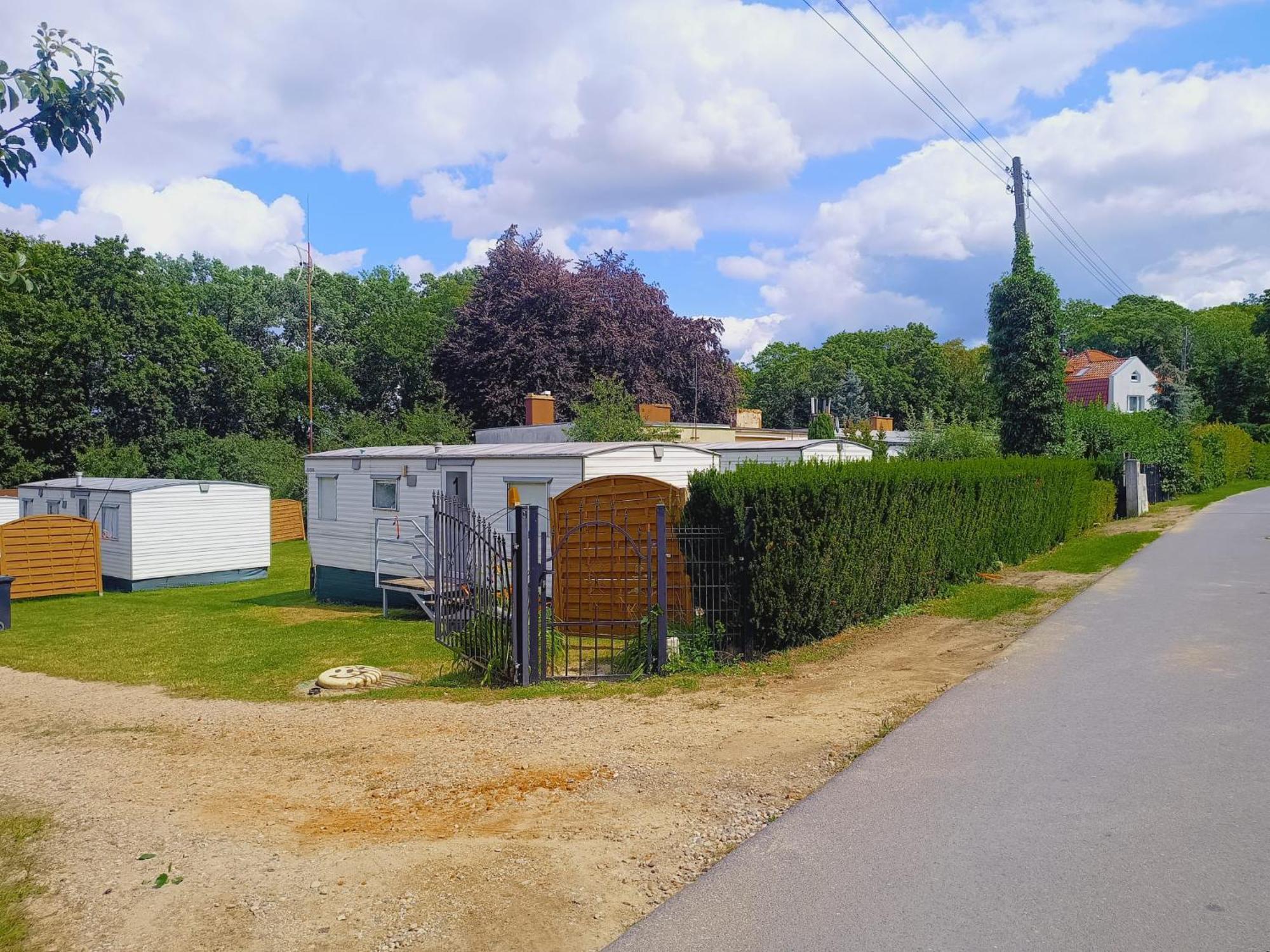 Domki Obok Plazy Moryn Exterior foto
